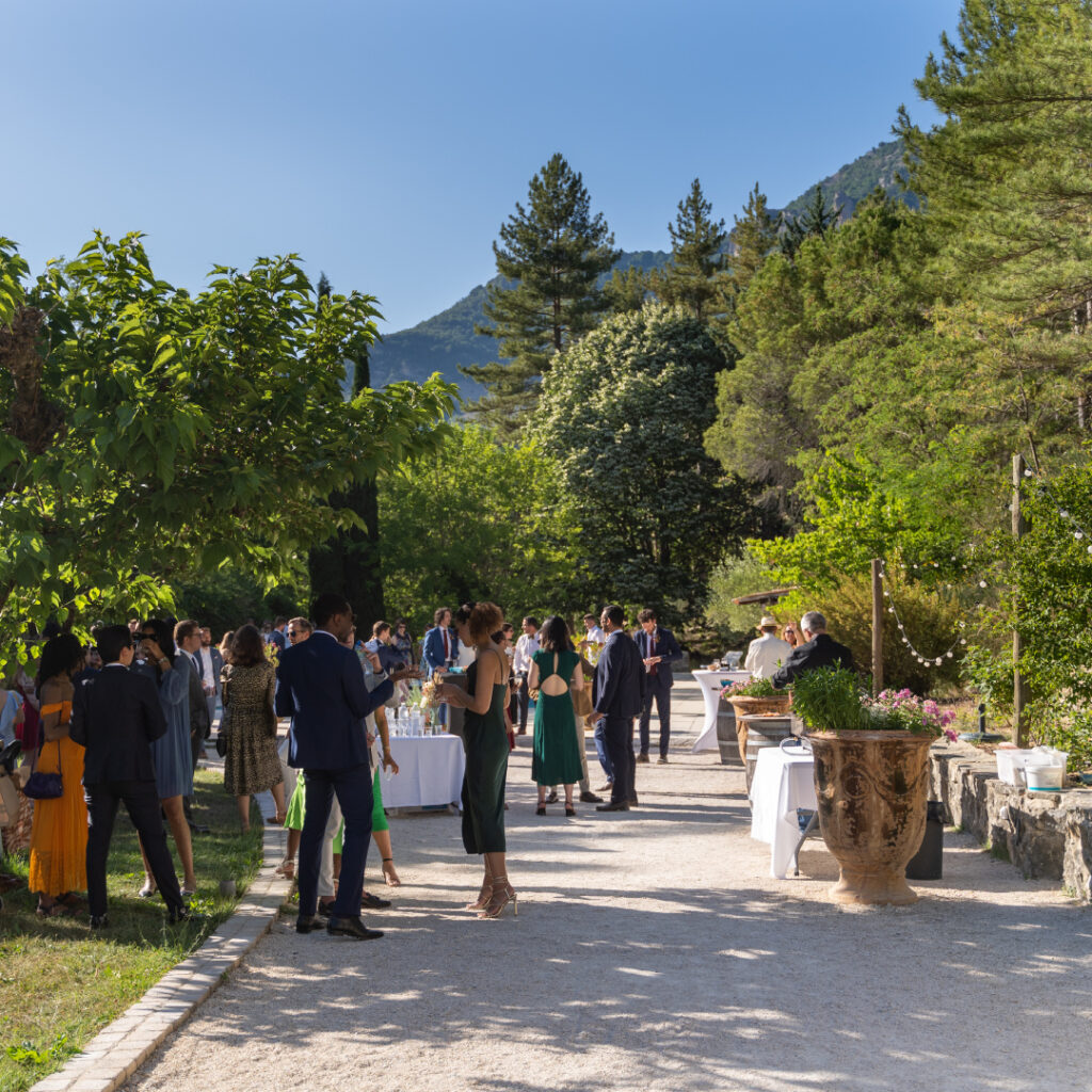 Mariage Chic et Nature au Hameau de Valouse